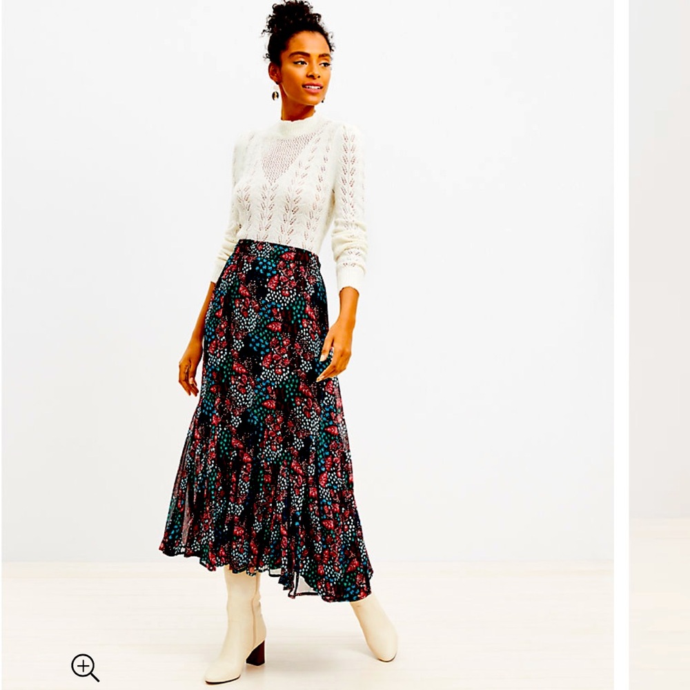 LOFT Maxi Skirt - Garden Godet pattern. Size medium